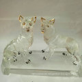 Hand geschnitzte Stein Tierfiguren Wholwsale Crystal Dog Figur für Dekoration und Geschenk